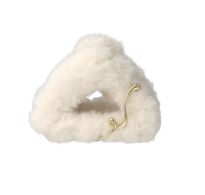 Kẹp tóc Osewaya tam giác mây 25BS0796