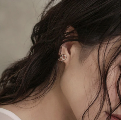 Khuyên tai Osewaya Rose Silver 22PC1323