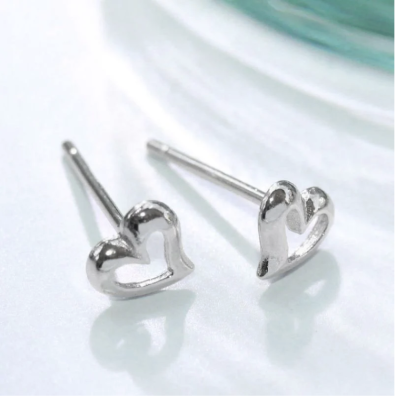 Khuyên tai Osewaya trái tim 20PP0208