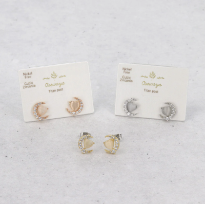 Khuyên tai Osewaya mặt trăng 25PC1970