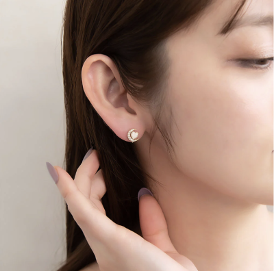 Khuyên tai Osewaya mặt trăng 25PC1970