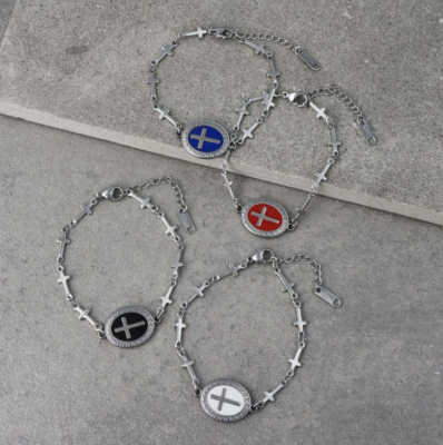 Vòng tay Osewaya hình chữ thập 24BL0548