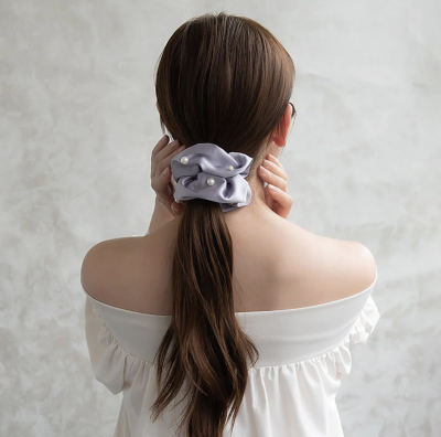 Cột tóc Osewaya bồng bềnh 25CC0265 