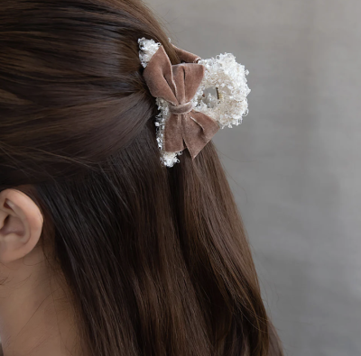 Kẹp tóc Osewaya nơ nhung 25BS0784