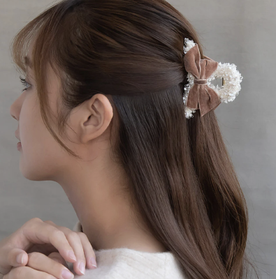 Kẹp tóc Osewaya nơ nhung 25BS0784