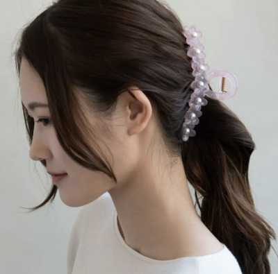 Kẹp tóc Osewaya đính ngọc trai 23BS0465