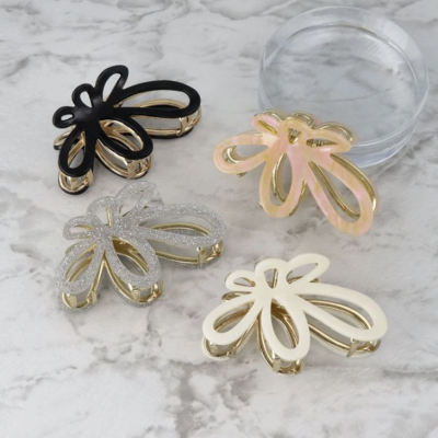 Kẹp tóc Osewaya cánh hoa 24BS0609