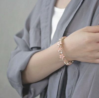 Vòng tay Osewaya bông hoa 20BL0126