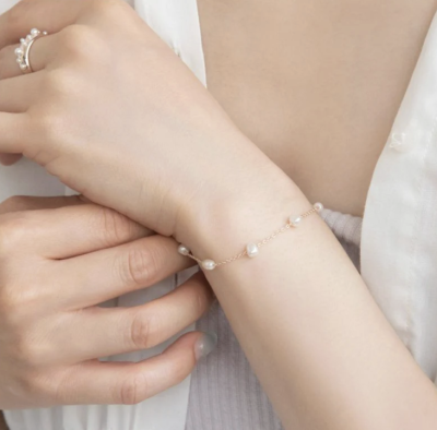 Vòng tay Osewaya chuỗi ngọc trai 24BL0552