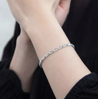 Vòng tay Osewaya pha lê 99BL0534