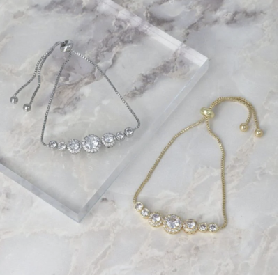 Vòng tay Osewaya lấp lánh 99BL0535