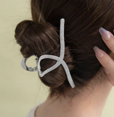 Kẹp tóc Osewaya lấp lánh 24BS0611