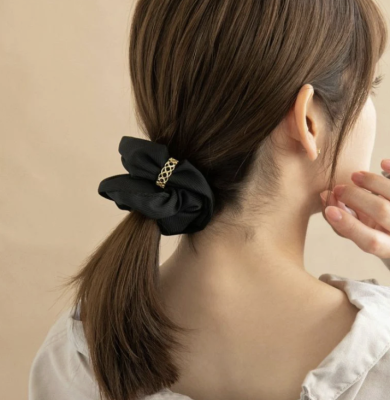 Dây cột tóc Osewaya khoen vàng 23CC0176