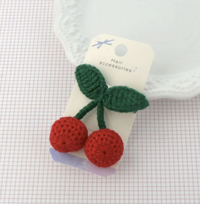 Kẹp tóc trẻ em Osewaya trái cherry 99JR0277