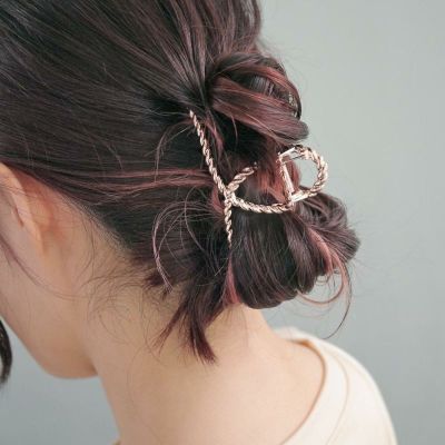 Kẹp tóc Osewaya càng cua 22BS0389